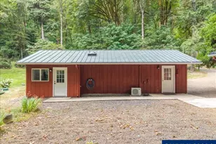 27009 Cecil Ln, Alsea, OR 97324 - Photo 29