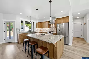 315 Santiam Pointe Lp NE, Mill City, OR 97360 - Photo 25