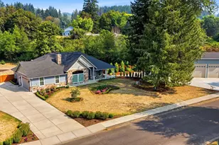 315 Santiam Pointe Lp NE, Mill City, OR 97360 - Photo 1