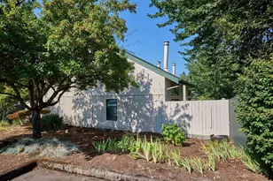 3828 Auburn Rd NE, Salem, OR 97301 - Photo 21