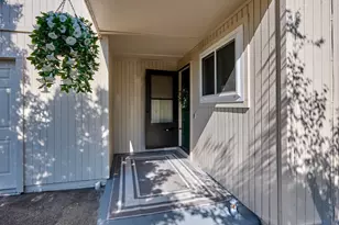3828 Auburn Rd NE, Salem, OR 97301 - Photo 3