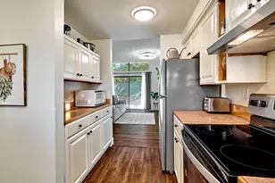 3828 Auburn Rd NE, Salem, OR 97301 - Photo 9