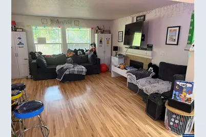 10535 SW Crestwood Dr, Beaverton, OR 97008 - Photo 3