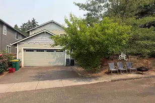 10535 SW Crestwood Dr, Beaverton, OR 97008 - Photo 1