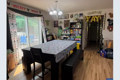 10535 SW Crestwood Dr, Beaverton, OR 97008 - Photo 5
