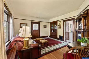 336 Hill St, Silverton, OR 97381 - Photo 17