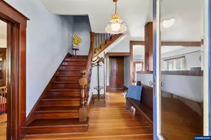 336 Hill St, Silverton, OR 97381 - Photo 9