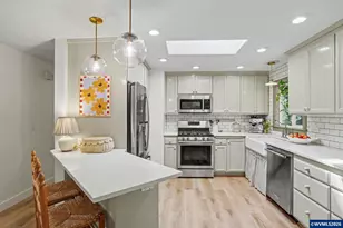 5029 Geoff St S, Salem, OR 97306 - Photo 13