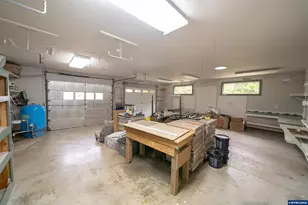 6776 Rochester St NE, Salem, OR 97305 - Photo 23