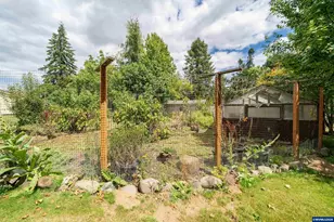 6776 Rochester St NE, Salem, OR 97305 - Photo 31