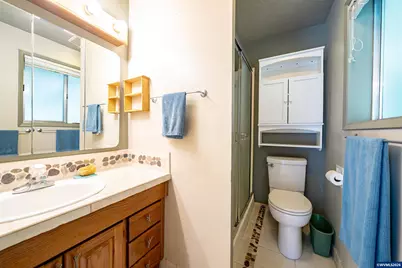 6776 Rochester St NE, Salem, OR 97305 - Photo 19