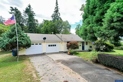 6776 Rochester St NE, Salem, OR 97305 - Photo 1