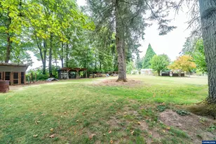 6776 Rochester St NE, Salem, OR 97305 - Photo 37