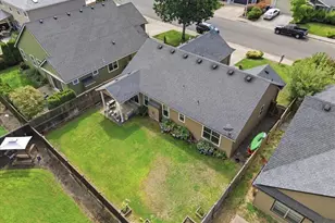 1070 Prairie Meadows Av, Junction City, OR 97448 - Photo 23