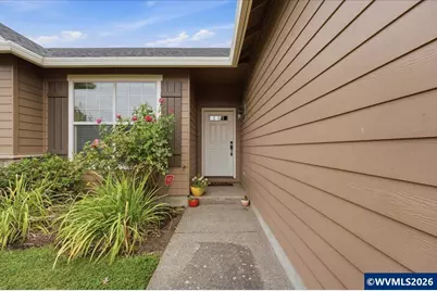 1070 Prairie Meadows Av, Junction City, OR 97448 - Photo 3