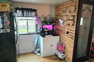 1817 Vine St, Sweet Home, OR 97386 - Photo 13