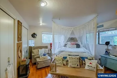 35003 Washburn Heights Dr, Brownsville, OR 97327 - Photo 17
