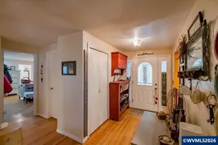 35003 Washburn Heights Dr, Brownsville, OR 97327 - Photo 7