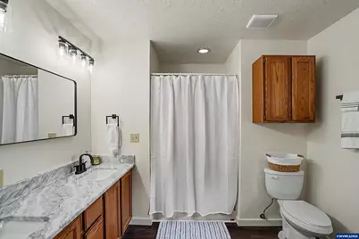 2451 SW Maplewood Dr, Dallas, OR 97338 - Photo 27
