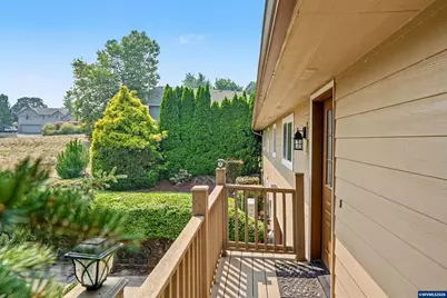2451 SW Maplewood Dr, Dallas, OR 97338 - Photo 39