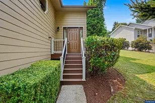 2451 SW Maplewood Dr, Dallas, OR 97338 - Photo 43