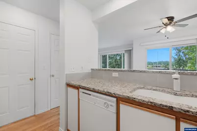 7163 SW Sagert, #109 St, Tualatin, OR 97062 - Photo 7