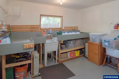 651 Wayne Dr N, Keizer, OR 97303 - Photo 47