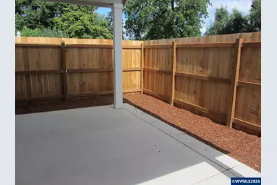 73 Park St, Lebanon, OR 97355 - Photo 19
