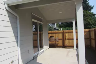 73 Park St, Lebanon, OR 97355 - Photo 17