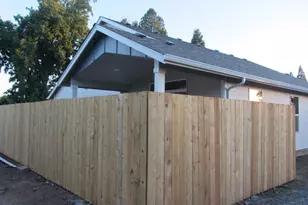 73 Park St, Lebanon, OR 97355 - Photo 21