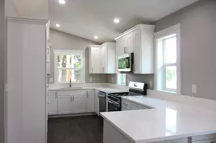 73 Park St, Lebanon, OR 97355 - Photo 5