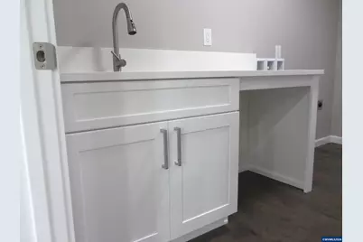 73 Park St, Lebanon, OR 97355 - Photo 13