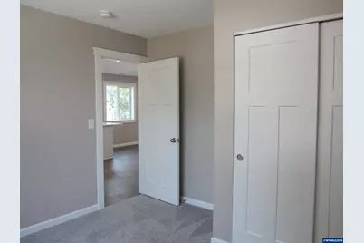 73 Park St, Lebanon, OR 97355 - Photo 13