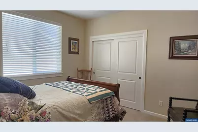 2577 Ian Av NW, Salem, OR 97304 - Photo 15