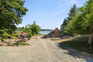 1995 N Bayview Rd, Waldport, OR 97394 - Photo 25
