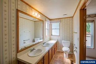 500 Loucks Way, Brownsville, OR 97327 - Photo 17