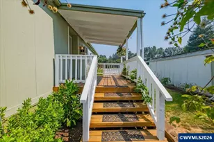 500 Loucks Way, Brownsville, OR 97327 - Photo 5