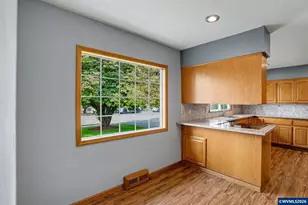 874 W Ida St, Stayton, OR 97383 - Photo 9