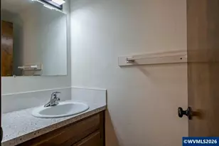 190 &amp 192 SE Atwood Av, Corvallis, OR 97333 - Photo 17
