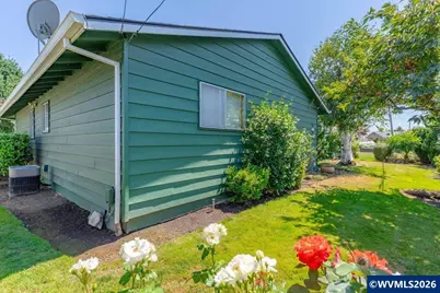1465 Thompson Rd, Woodburn, OR 97071 - Photo 33