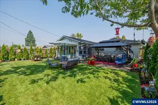 1424 Rainier Rd, Woodburn, OR 97071 - Photo 35