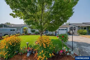 1424 Rainier Rd, Woodburn, OR 97071 - Photo 3