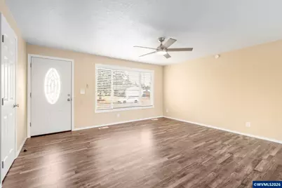 4726 Antelope Ct NE, Salem, OR 97305 - Photo 7