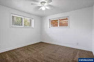 389 W Washington St, Stayton, OR 97383 - Photo 21