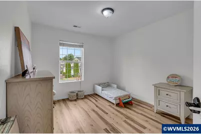 2550 Edgewater Dr, Woodburn, OR 97071 - Photo 23