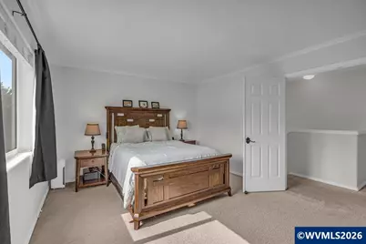 2550 Edgewater Dr, Woodburn, OR 97071 - Photo 17