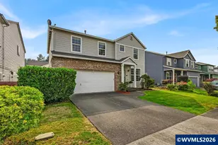 2550 Edgewater Dr, Woodburn, OR 97071 - Photo 3