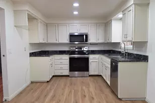 4992 Settlers Dr NE, Salem, OR 97305 - Photo 7