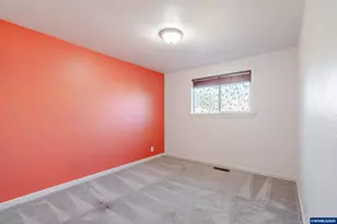 728 Shores St NE, Salem, OR 97301 - Photo 21