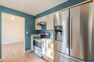 728 Shores St NE, Salem, OR 97301 - Photo 11